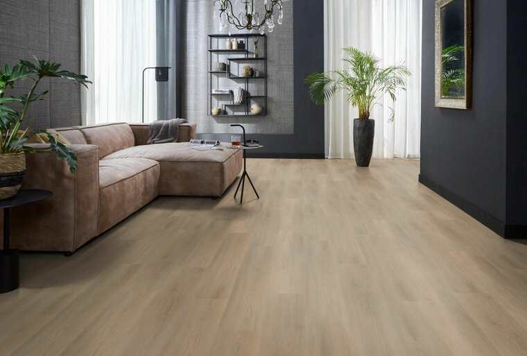 Newham click natural oak