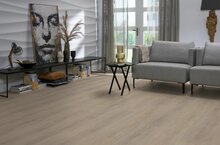 Parramatta click SRC light oak